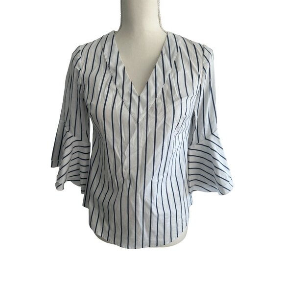 WHITE HOUSE BLACK MARKET WHBM Blue White Striped Shirt Blouse Size 0 - Picture 3 of 7